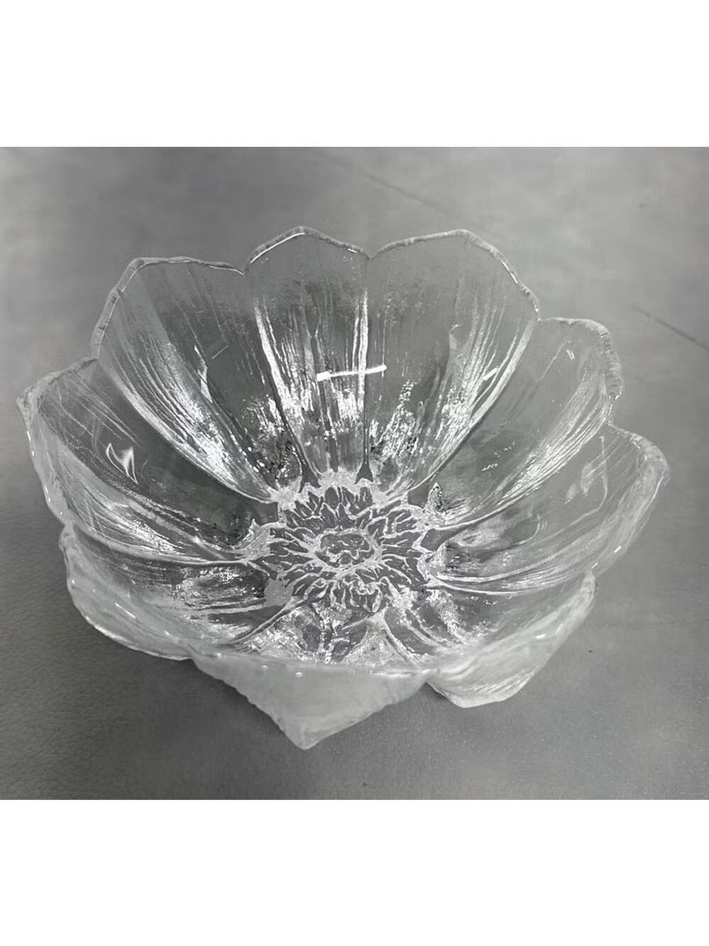 Kosta Boda Water Lilly Textured Glass Flower Bowl